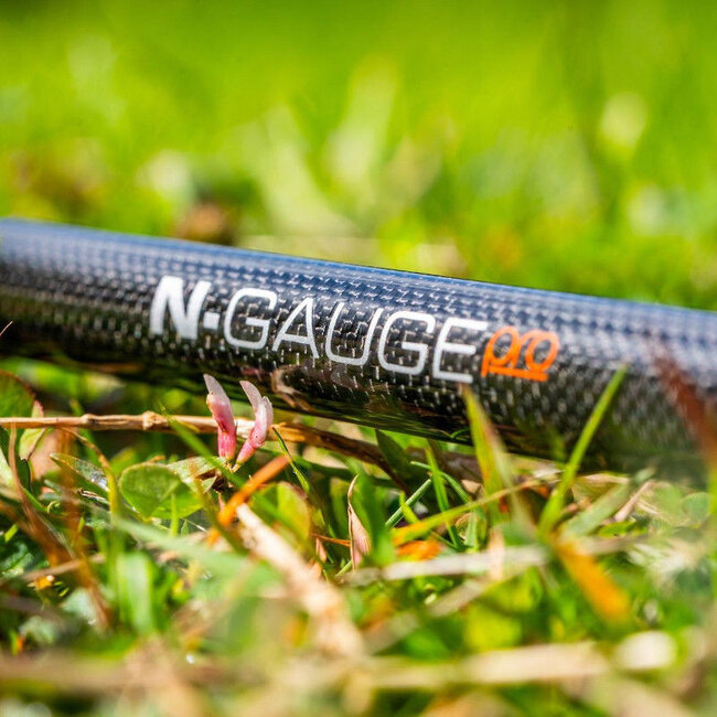 guru n-gauge pro feeder nieuw model 24-25