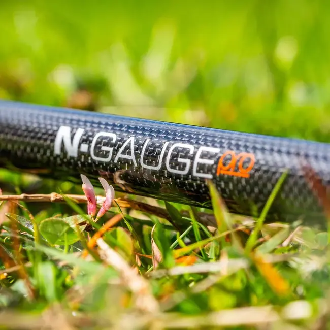 guru n-gauge pro distance feeder nieuw model 24-25