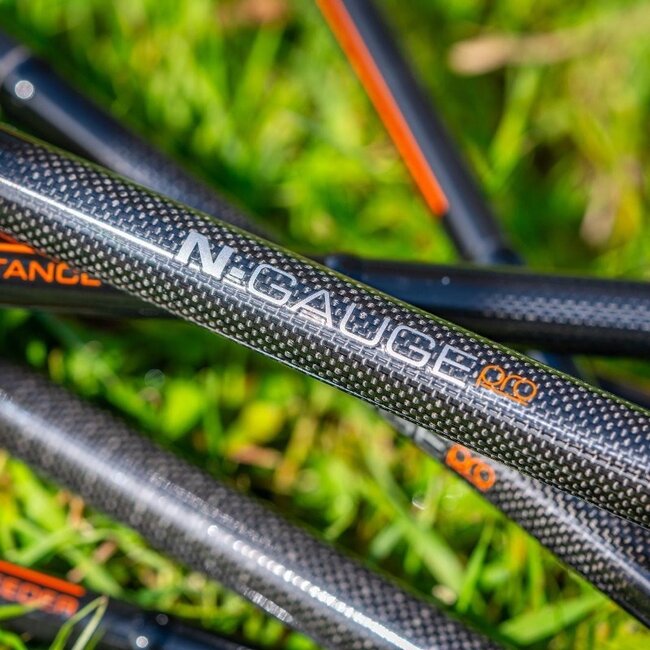 guru n-gauge pro distance feeder nieuw model 24-25