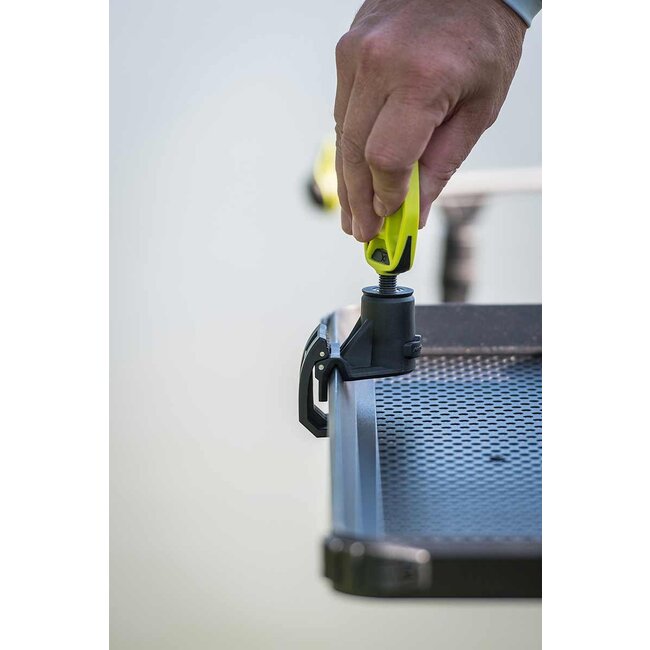 matrix side tray qr clamp