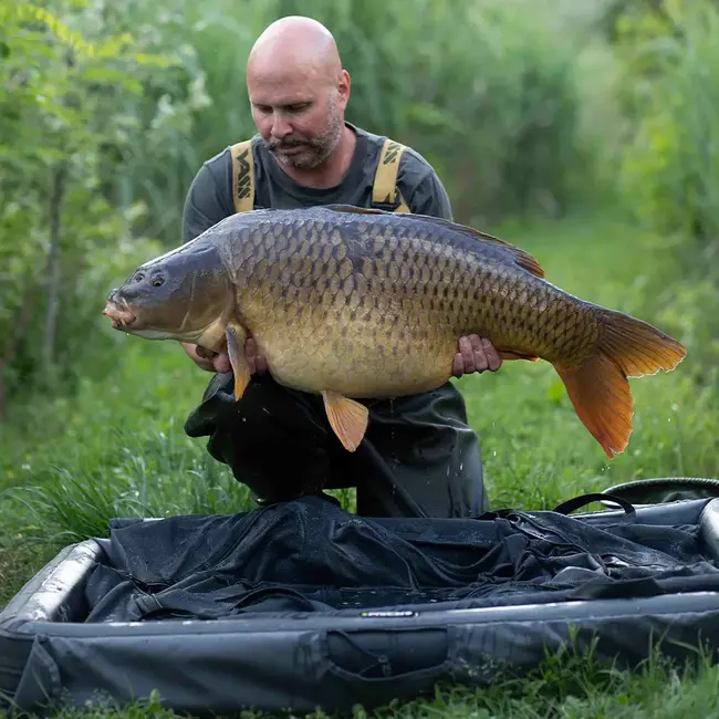 ridgemonkey procare inflatable unhooking mat