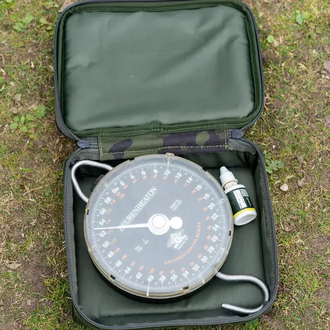 ridgemonkey ruggage compact scale pouch