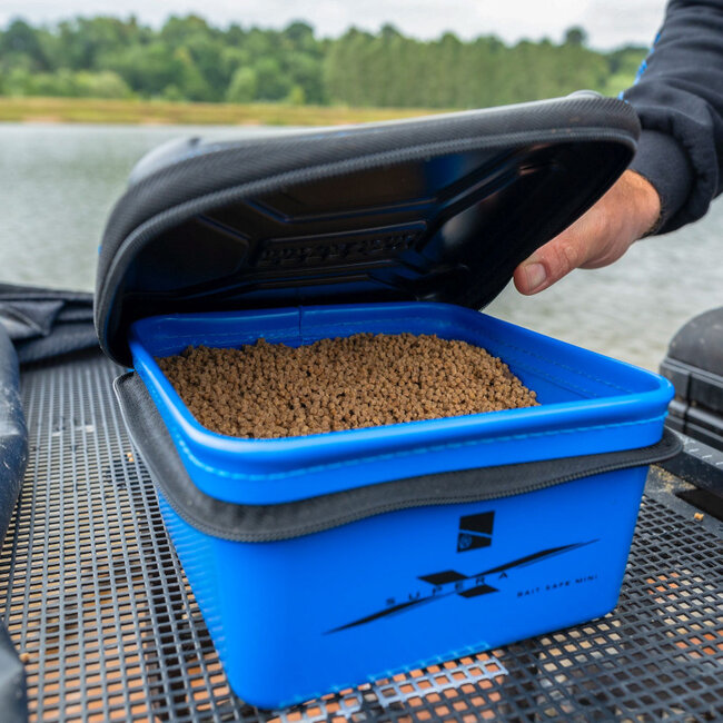 preston supera x bait safe mini