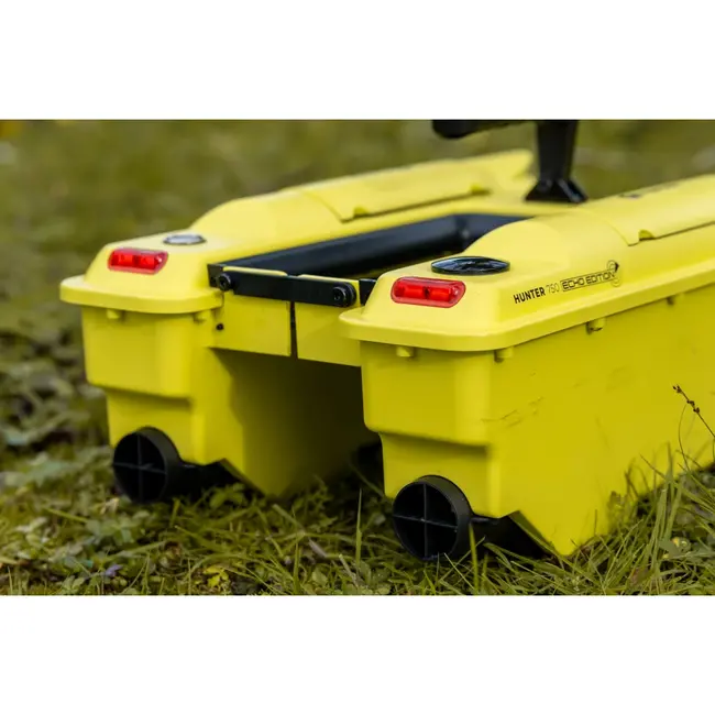 Ridgemonkey hunter 750 hi-viz bait boat model 2026