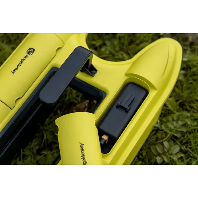 ridgemonkey hunter 750 hi-viz bait boat model 2025