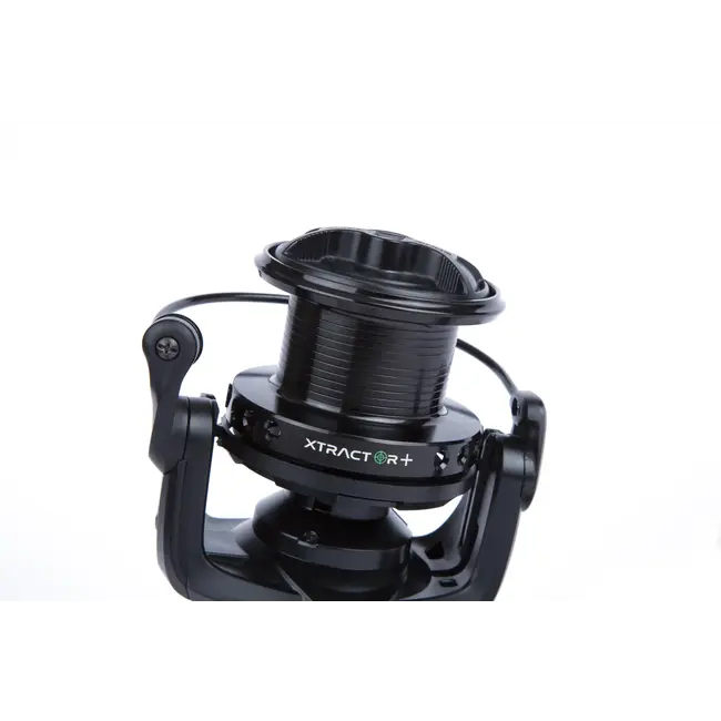 sonik xtractor+ 5000 carp reel