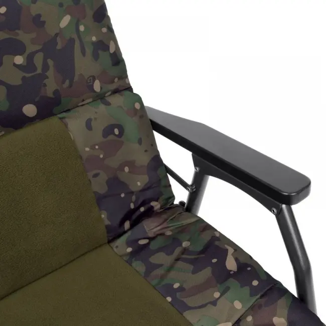 trakker rlx bench chair