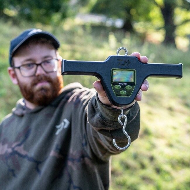 daiwa digital scales 50kg