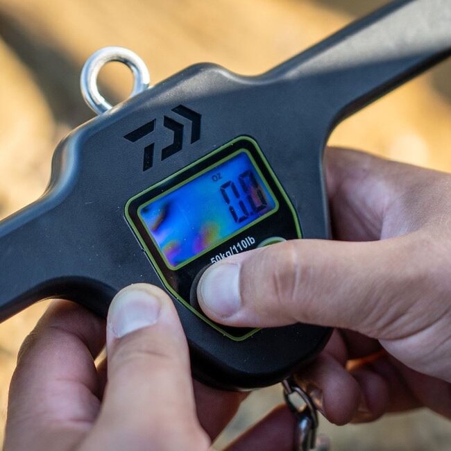 daiwa digital scales 50kg