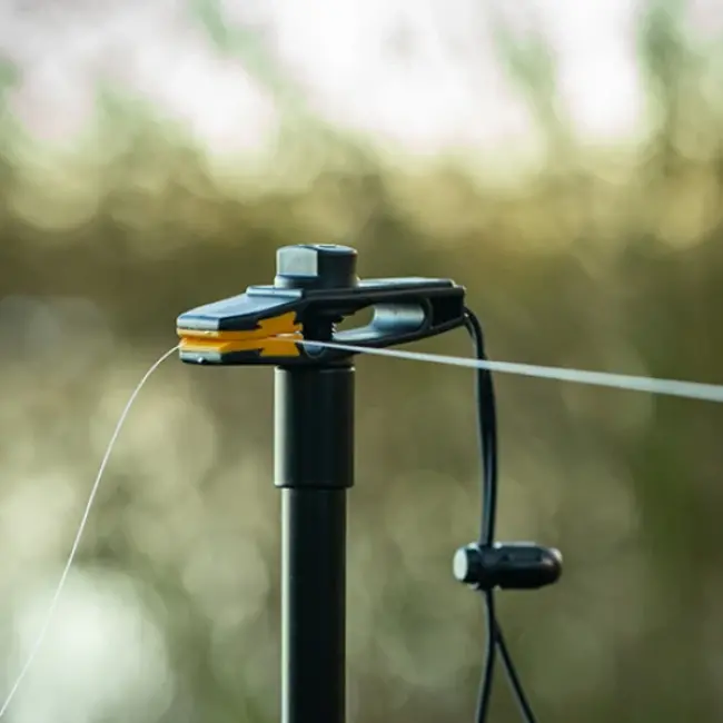 pole position bank line clip