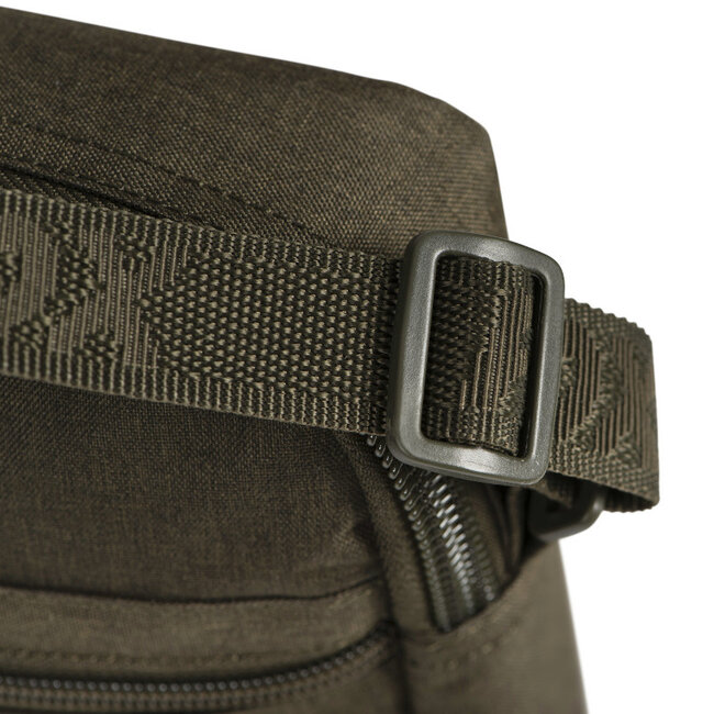 fox voyager shoulder bag