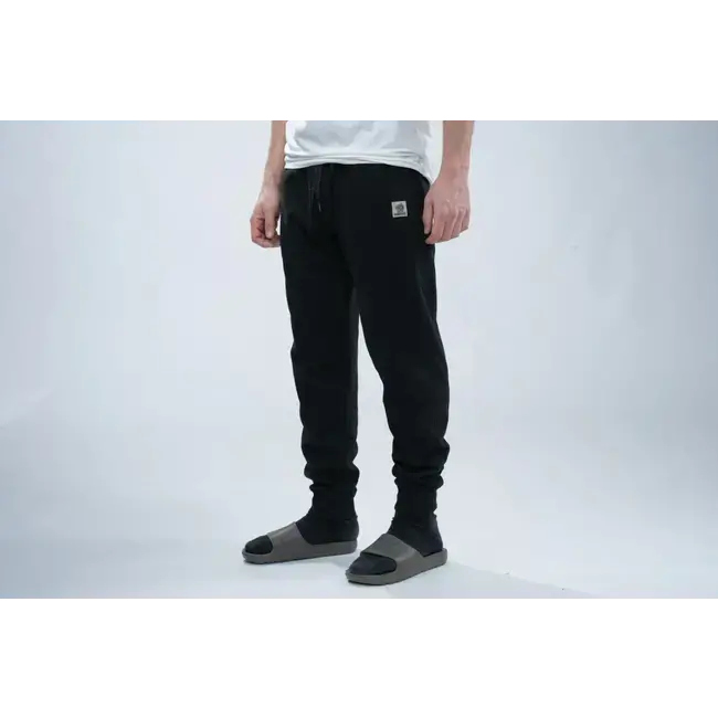 Nash make it happen badge joggers black **laatste kans**