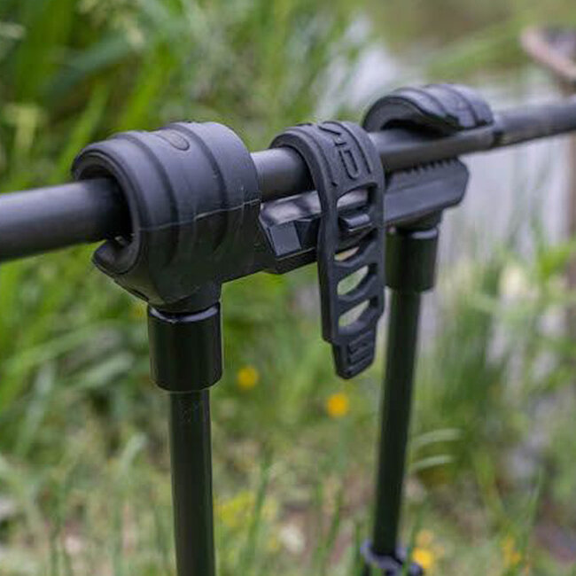avid lok down landing net holder