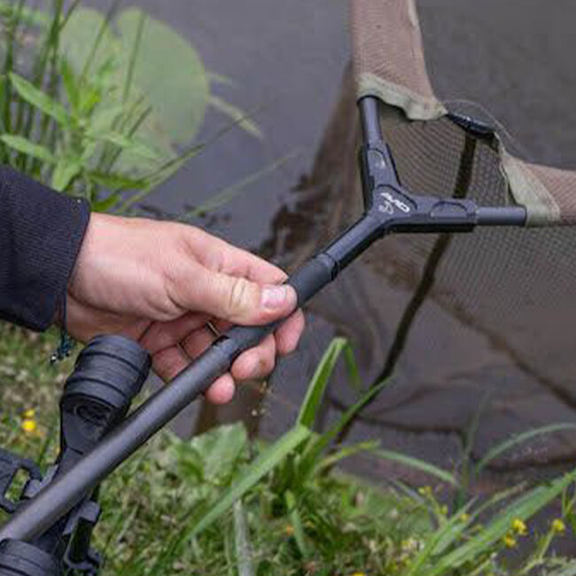 avid lok down landing net holder