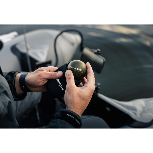 deeper chirp+ 3 smart solar 3 beam fish finder