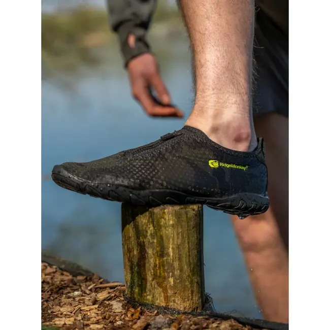 ridgemonkey apearel dropback aqua shoes camo