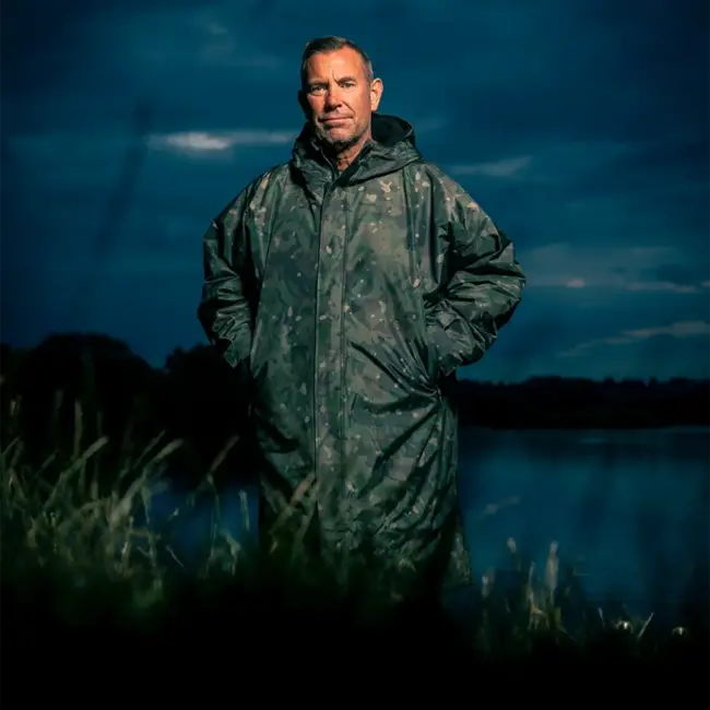 trakker cr camo robe