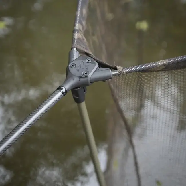 Fox lever-lok landing net