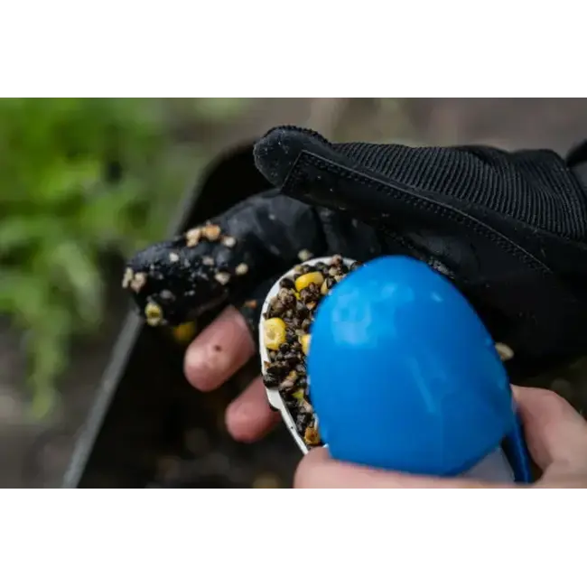 nash spot on casting glove (right)