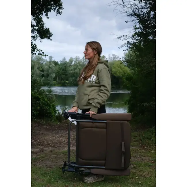 solar tackle sp c-tech recliner chair