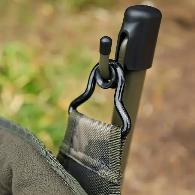 solar tackle worldwide swing chair