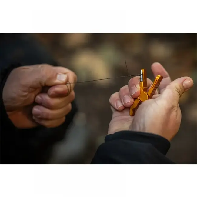 pole position corn maggot clips