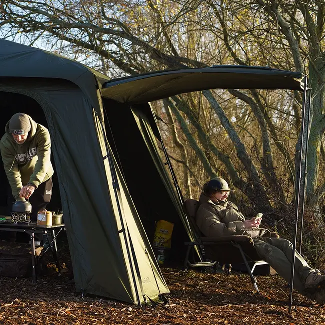 Solar Tackle social the twin
