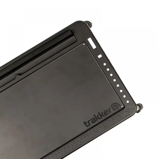 Trakker deluxe bivvy table **pre-order mid-april**