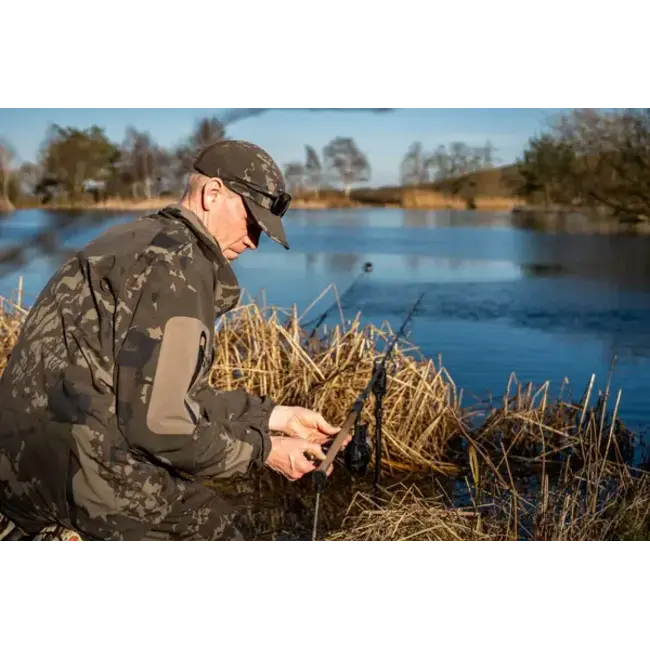 Nash zt lite hydra flex 5 panel cap camo