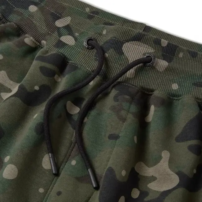 Trakker cr camo jogger shorts