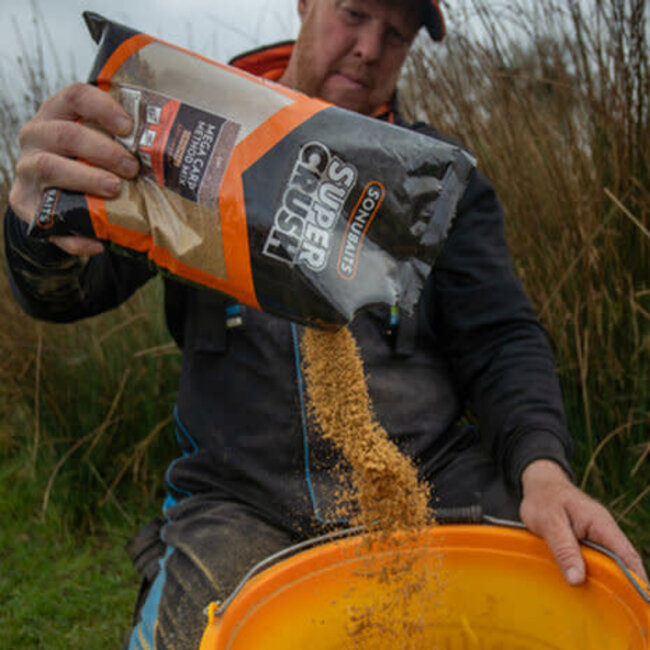 Sonubaits supercrush groundbait  mega carp method mix