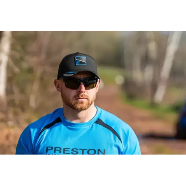 Preston black apex cap