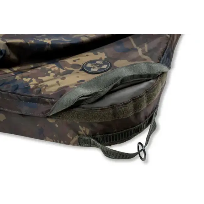 Nash carp care deluxe beanie mat camo xl