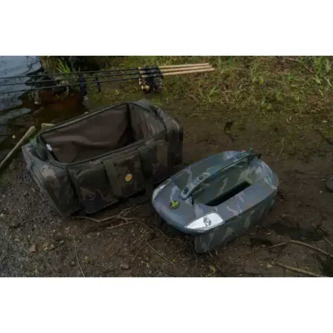 Solar Tackle worldwide carryall large