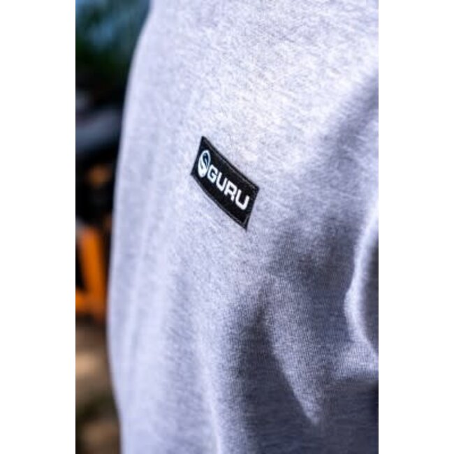 Guru patch crew neck grey