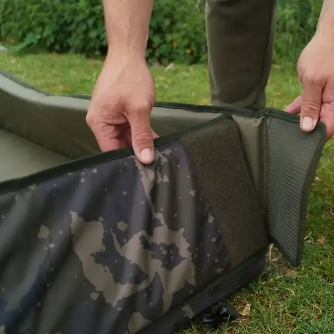 Solar Tackle worldwide square cradle