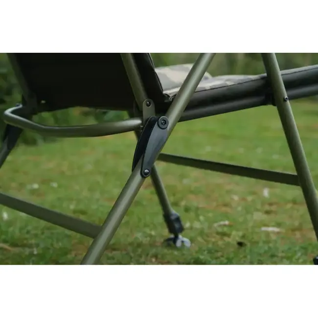 Solar Tackle worldwide recliner - high