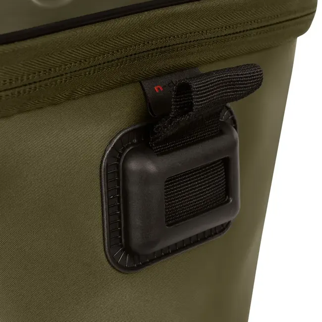 Trakker downpour t1 carryall small 25 liter