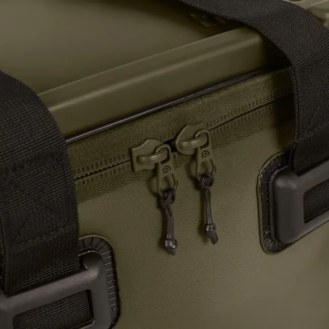 Trakker downpour t1 carryall small 25 liter