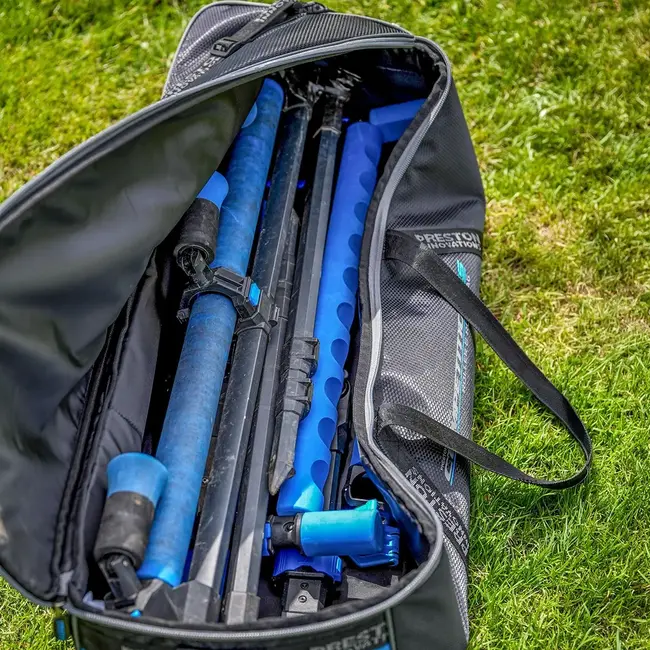Preston competition xs roller & roost bag