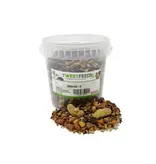 Squirrel Food - 500 Gram - Mix of Mealworms, Nuts, Grains, Seeds - Garden Select