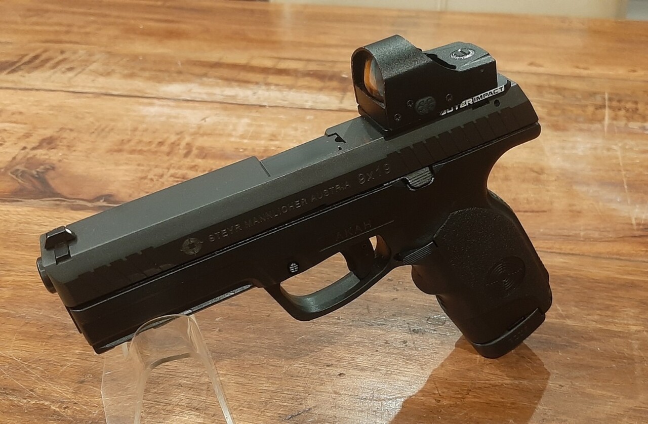 Steyr Steyr L9-A1 9x19mm