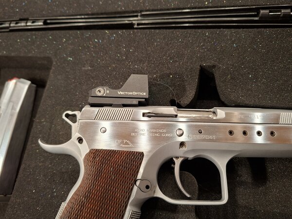 Tanfoglio Tanfoglio Limited HC Custom 9x19mm Occasion Tanfoglio Tanfoglio Limited HC Custom 9x19mm Occasion