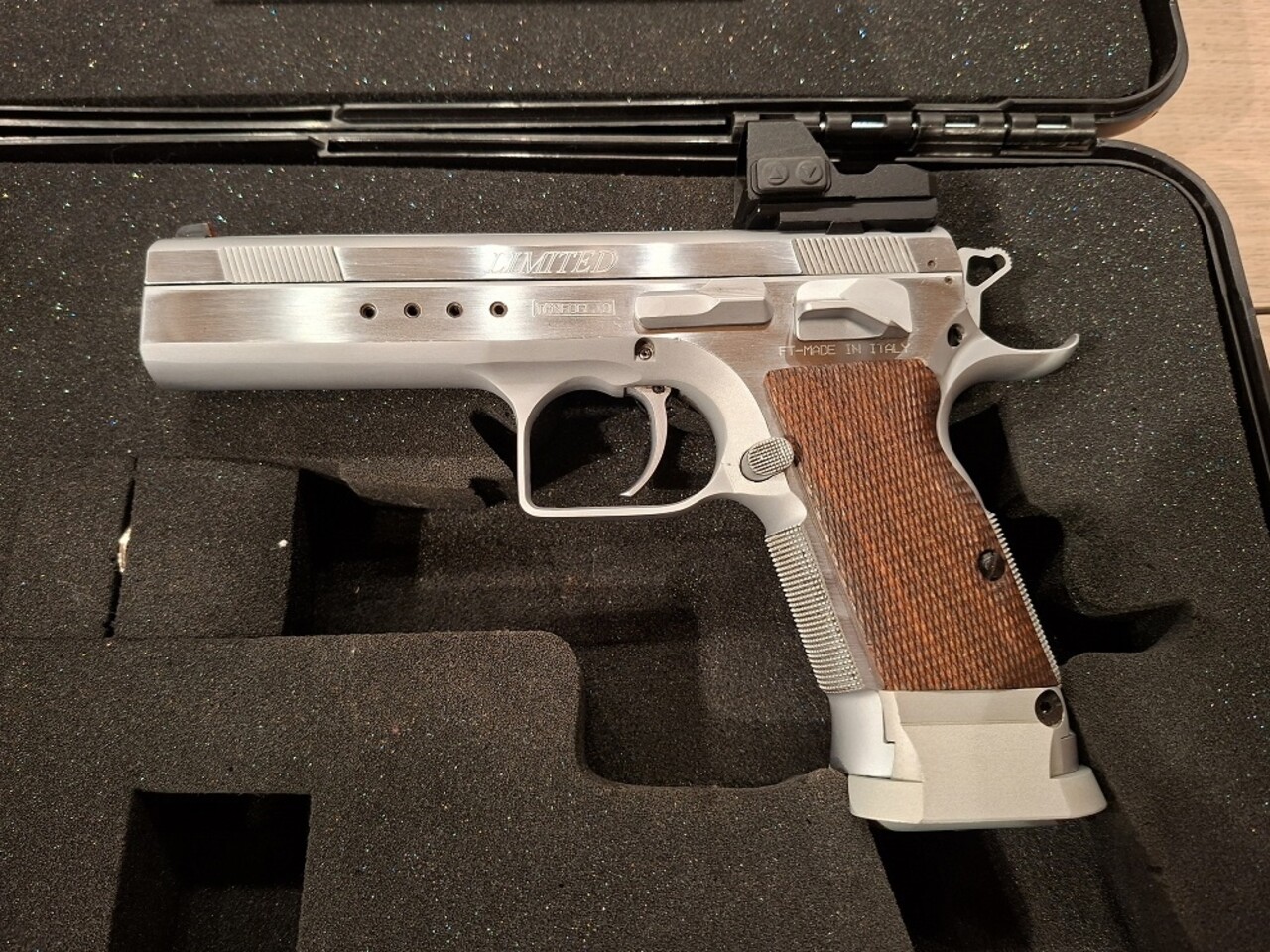 Tanfoglio Tanfoglio Limited HC Custom 9x19mm Occasion Tanfoglio Tanfoglio Limited HC Custom 9x19mm Occasion