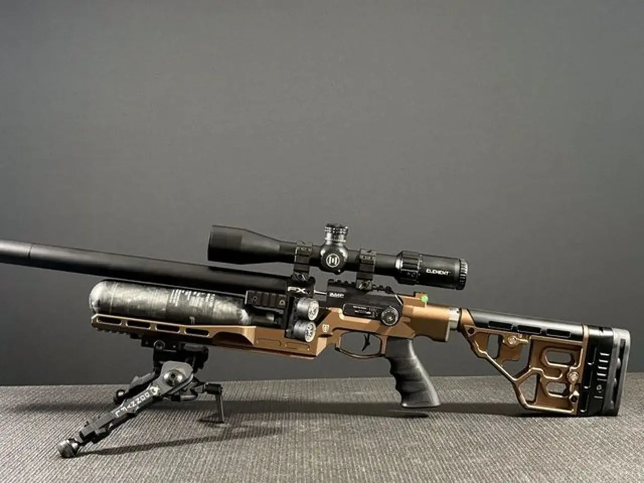 Saber Tactical Saber Tactical Chassis voor FX King Airgun - Bronze Saber Tactical Saber Tactical Chassis voor FX King Airgun - Bronze