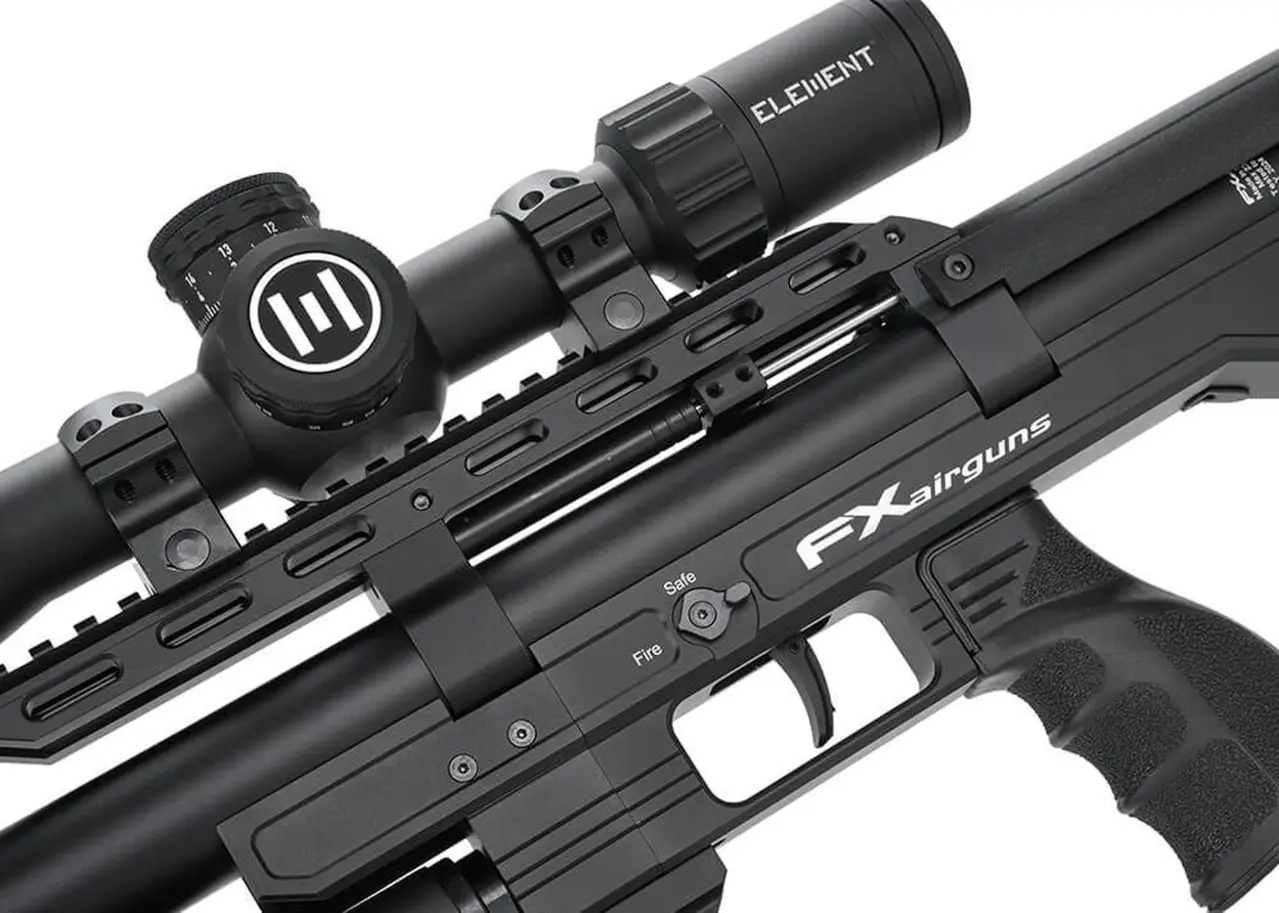 FX Airguns FX Leopard Standard Bottle PCP Luchtgeweer met 600 mm Loop en 740 cc Luchtcapaciteit FX Airguns FX Leopard Standard Bottle PCP Luchtgeweer met 600 mm Loop en 740 cc Luchtcapaciteit