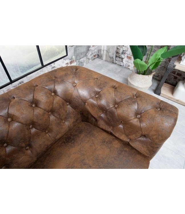 Invicta Interior Chesterfield 3-zitsbank 205cm antiekbruin met knoopstiksel en veerkern - 17382