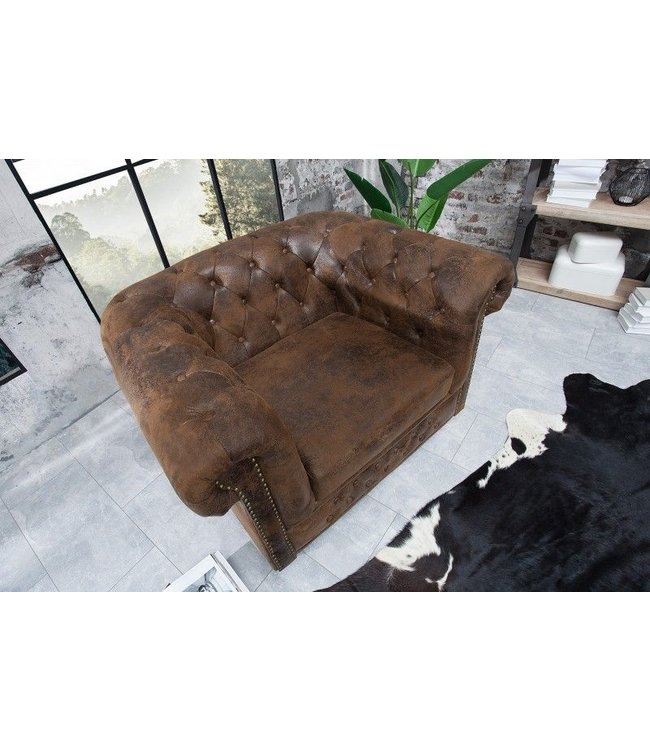 Invicta Interior Chesterfield fauteuil 110cm antiekbruin met knoopstiksel en veerkern - 17383