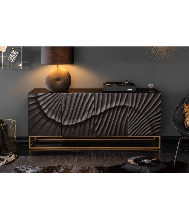 Invicta Interior Massief dressoir SCORPION 177 cm zwart mangohout met gedetailleerd 3D-snijwerk - 39232