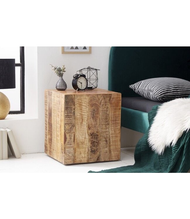 Invicta Interior Stevige bijzettafel FACTORY 40cm gevlamd mangohout op wielen - 39582